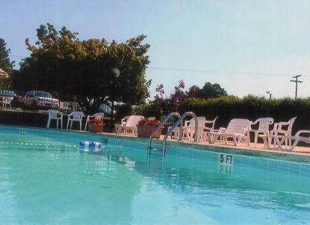 Governors Inn เชลบี ภายนอก รูปภาพ